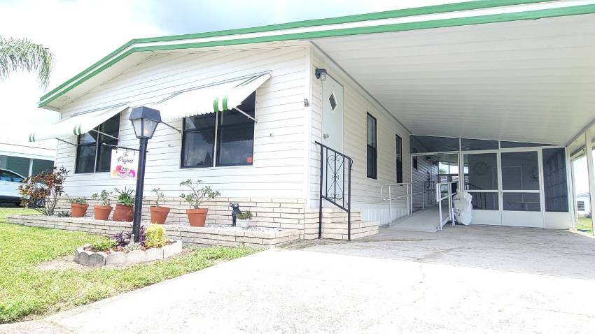 210 Sweet Circle a Winter Haven, FL Mobile or Manufactured Home for Sale